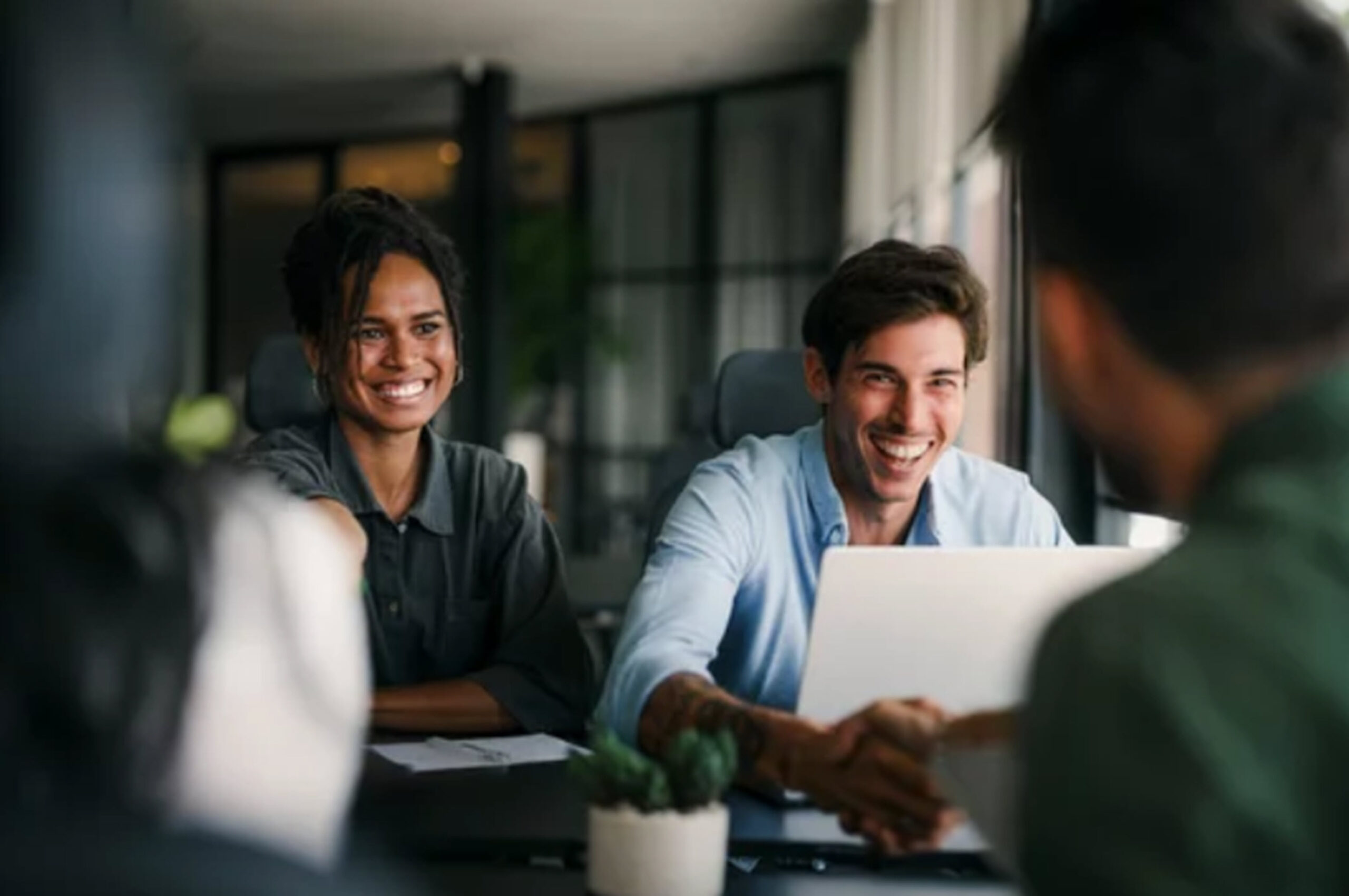 How to Turn Cold Leads into Booked Calls Using AI